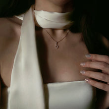 Load image into Gallery viewer, STELLA NECKLACE (S925)
