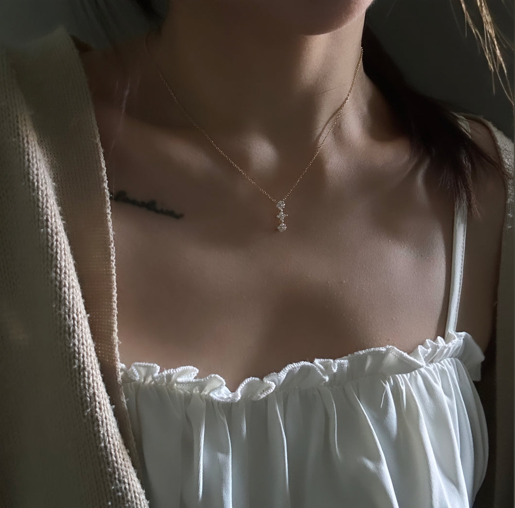 [2nd restock] O'HARA 3-TIER DUAL FLORAL BOUQUET NECKLACE IN 14K GOLD