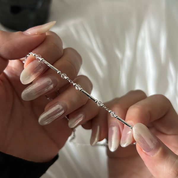 BLONDIE NECKLACE